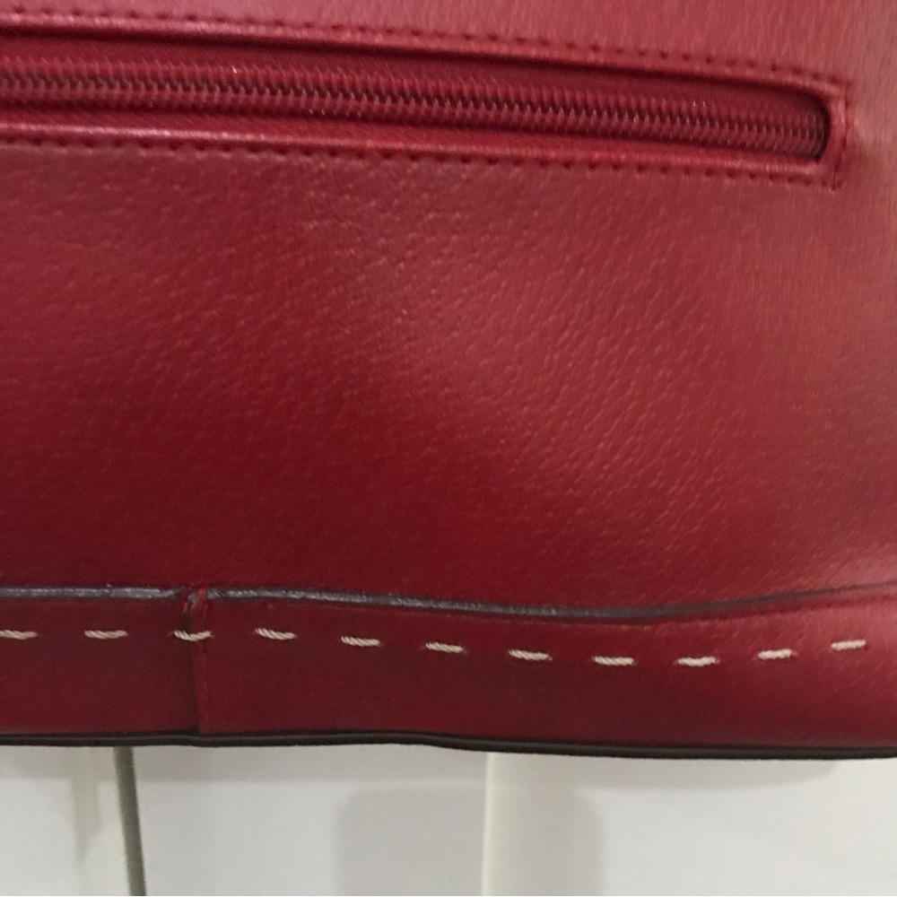 Vinolo Red handbag Sling Style Small - Picture 5 of 15